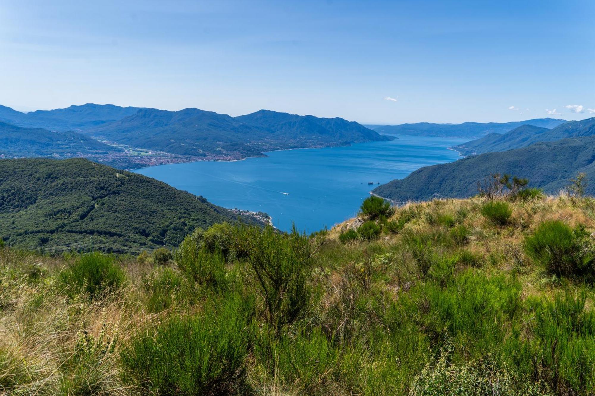 Casa Del Borgo "Aria & Acqua" Sul Lago Maggiore Maccagno Екстер'єр фото