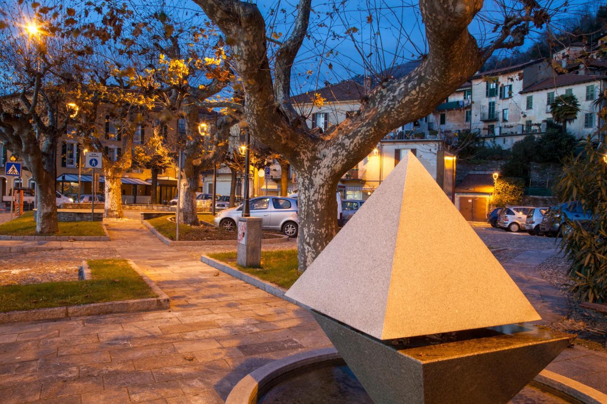 Casa Del Borgo "Aria & Acqua" Sul Lago Maggiore Maccagno Екстер'єр фото