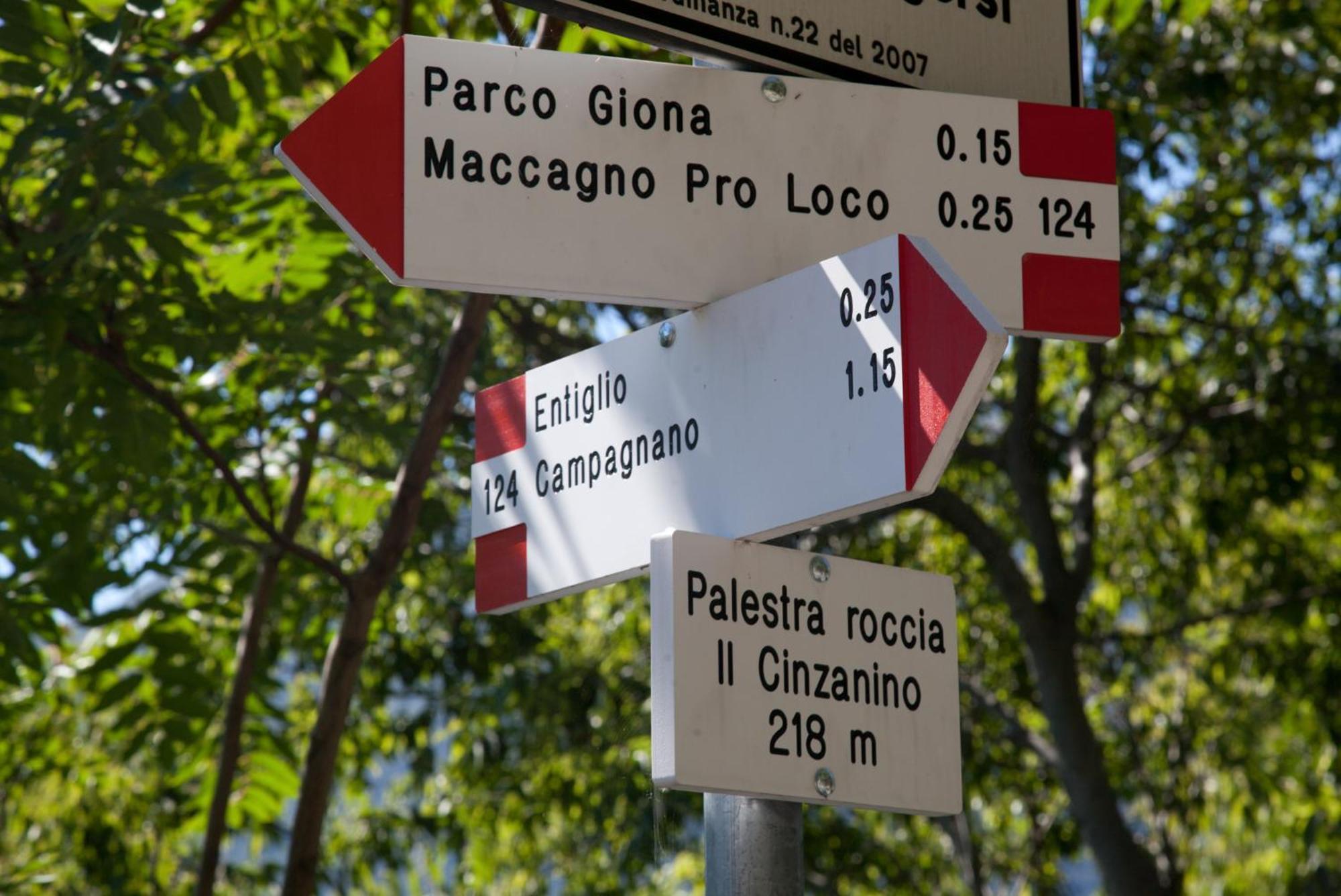 Casa Del Borgo "Aria & Acqua" Sul Lago Maggiore Maccagno Екстер'єр фото