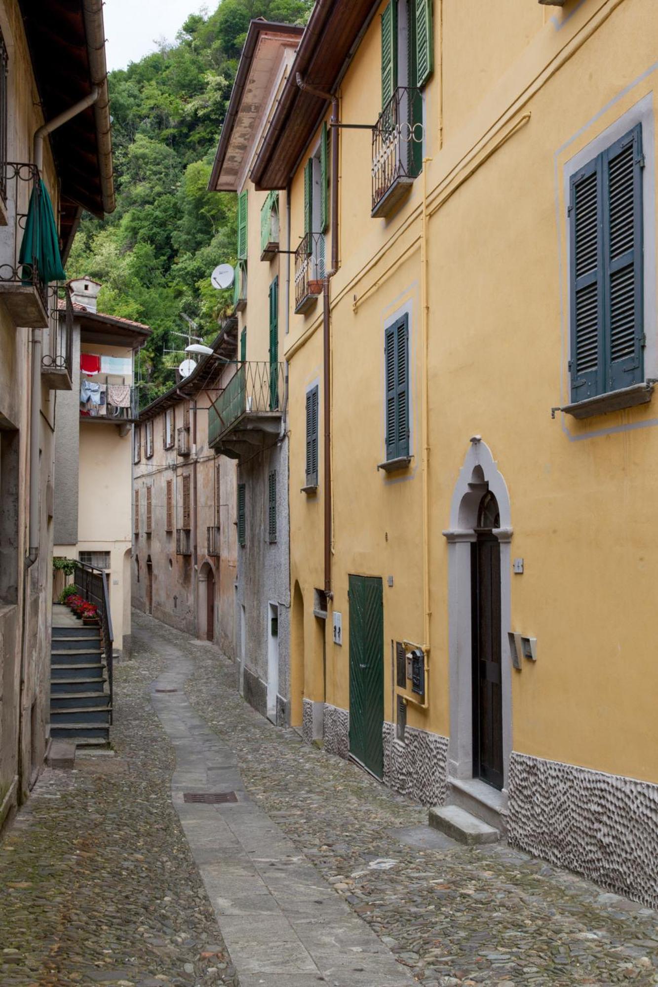 Casa Del Borgo "Aria & Acqua" Sul Lago Maggiore Maccagno Екстер'єр фото