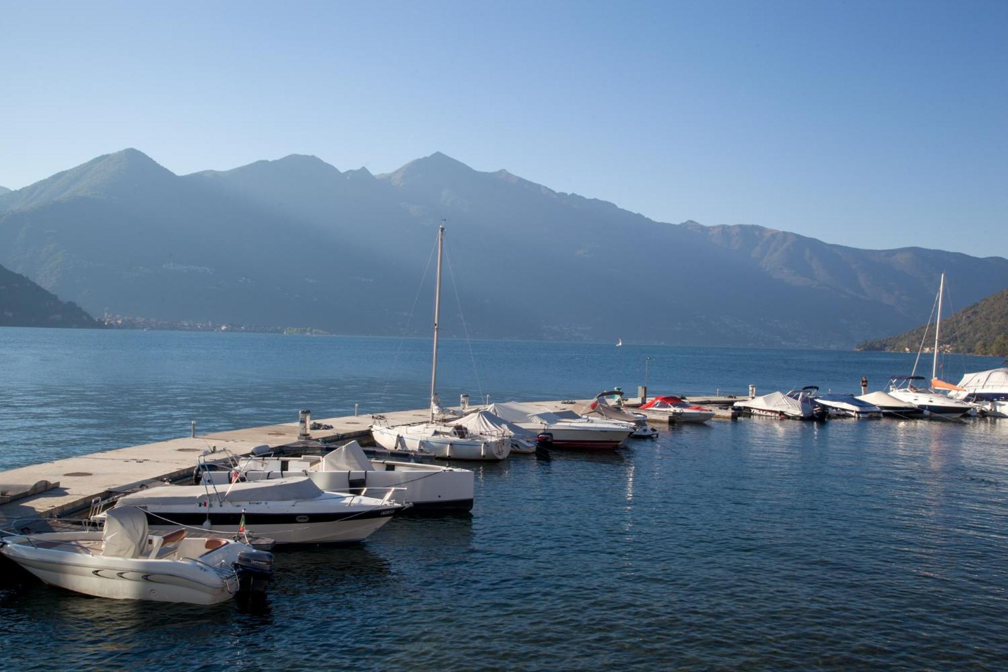 Casa Del Borgo "Aria & Acqua" Sul Lago Maggiore Maccagno Екстер'єр фото
